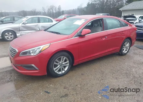 2017 Hyundai Sonata Se z USA, uszkodzony, nr VIN 5NPE24AF0HH556432